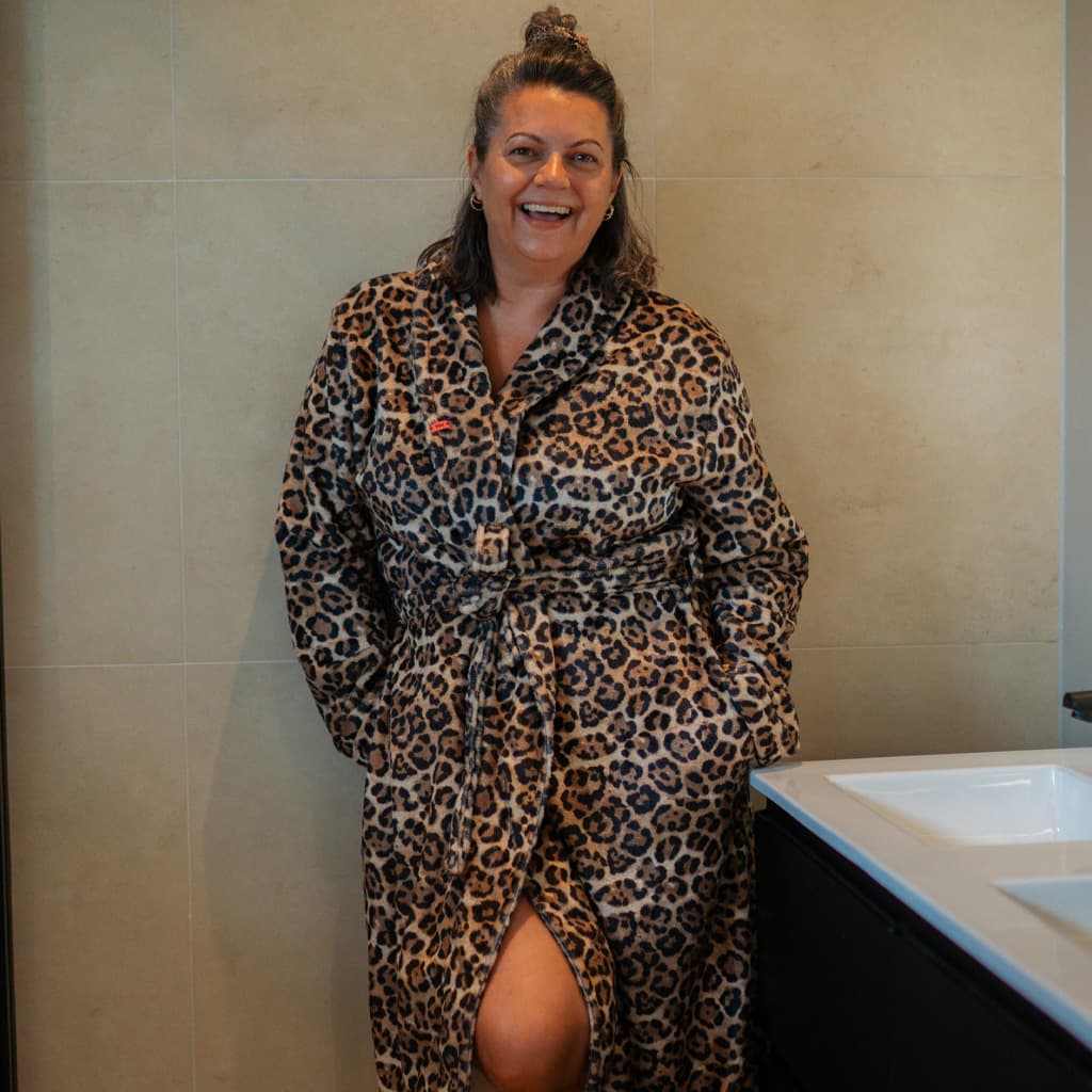Morgenkåpe i leopard - Image 2